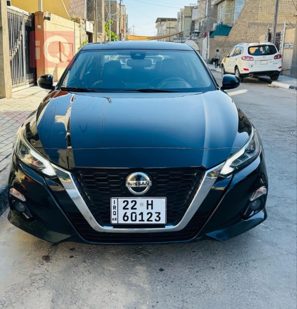 نیسان ئەلتیما